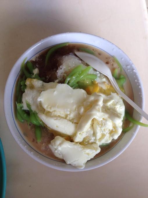 More cendol, this time with ice cream.  Even better!
